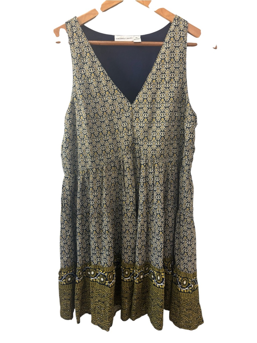 Sincerely Jules Sleeveless Dress Women’s Size XL Vneck A-Line Printed Dress NWOT